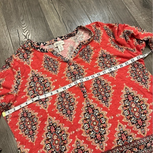 Style & Co Woman Blouse Top Plus 2X Boho Mixed Print Roll Tab Sleeves Red Hippie - Picture 9 of 10